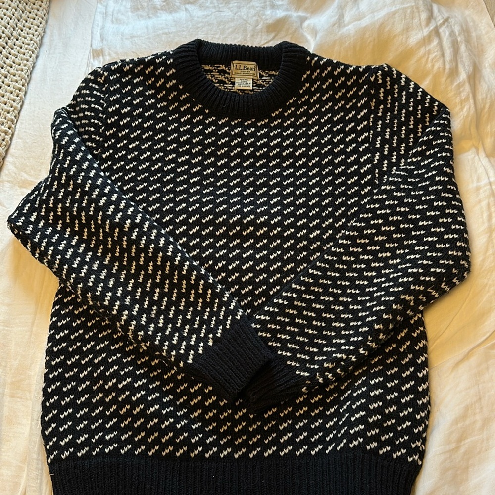 L.L.Bean men’s Norwegian bird’s eye sweater, size S